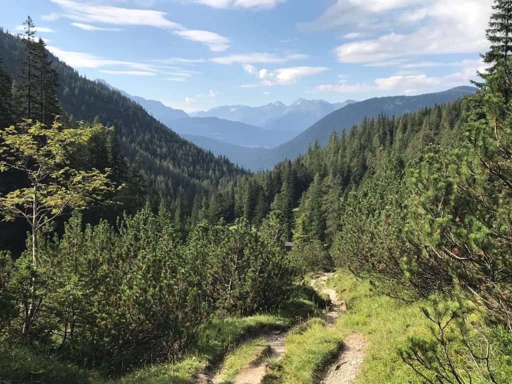 Paysage Tyrol vue depuis la Hütte