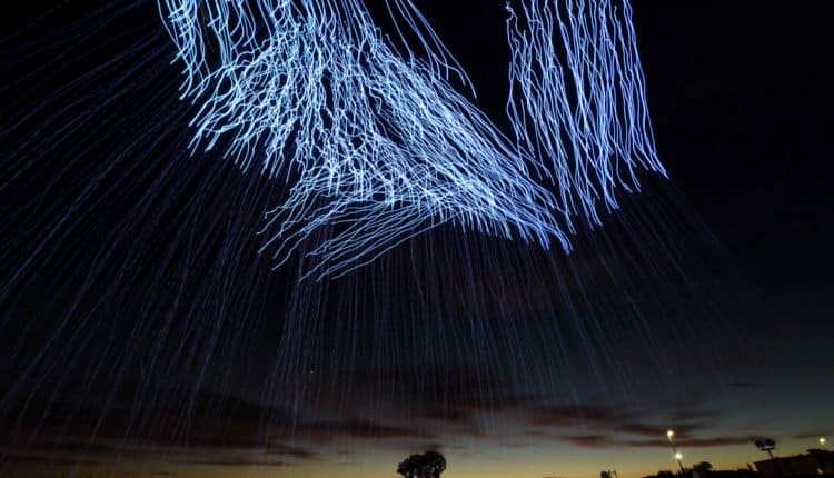 feu d'artifice de drones